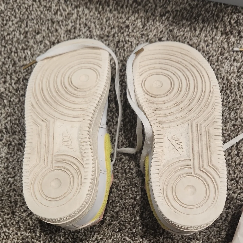 Nike Force 1 LV8 PS White and Yellow Sneakers